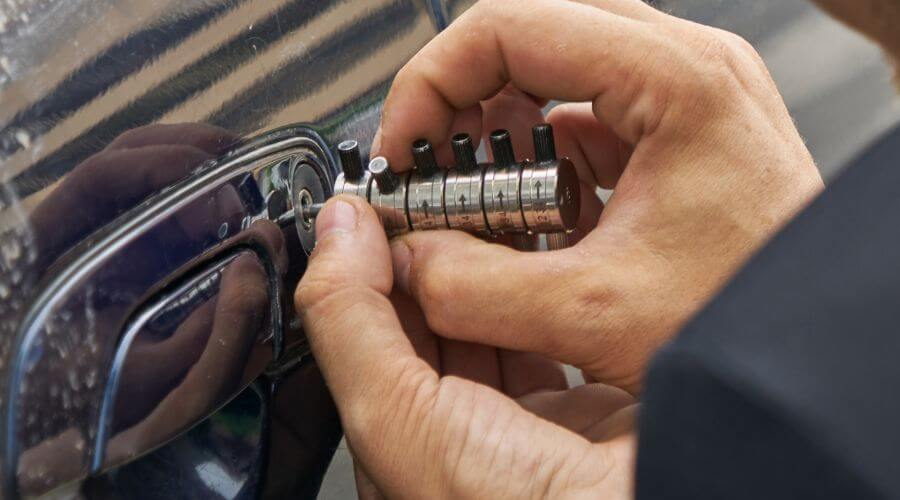 Professional New roof installation in Keasbey, NJ